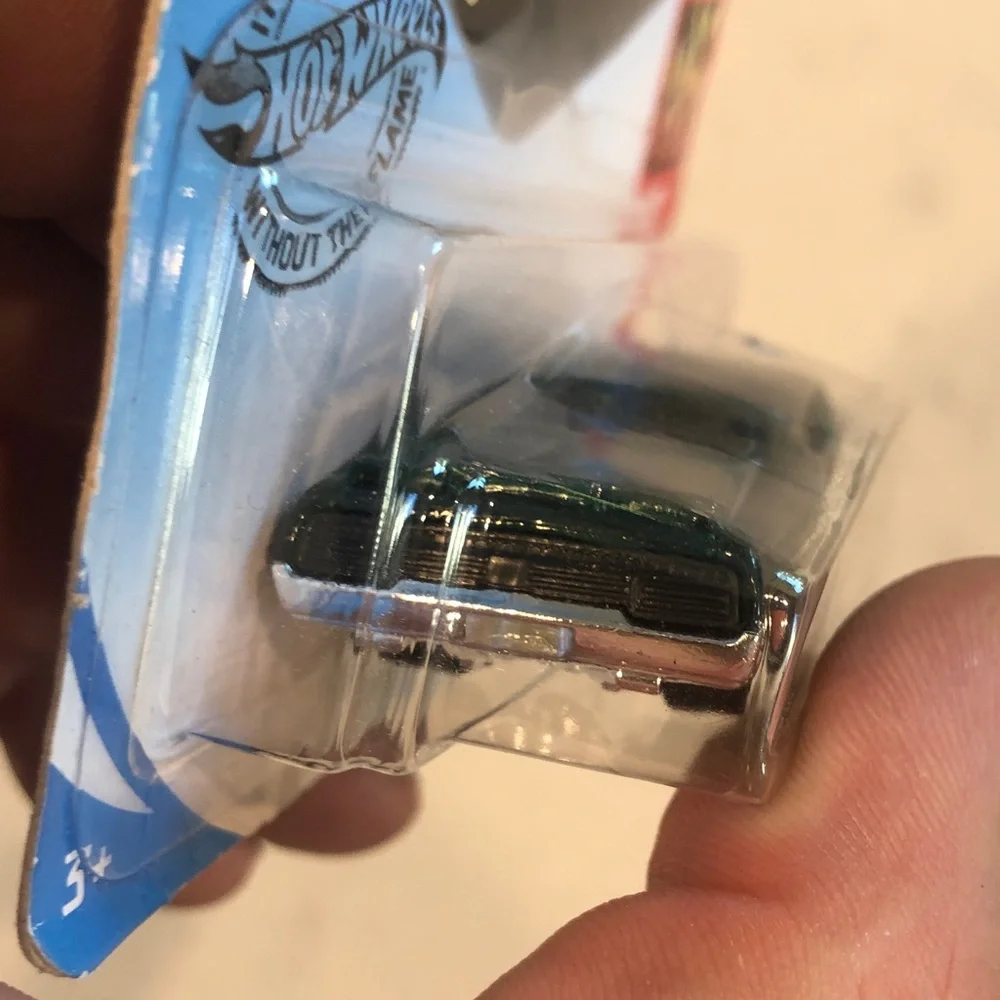 Mattel Hot Wheels '73 Ford Falcon XB - Green and Black
